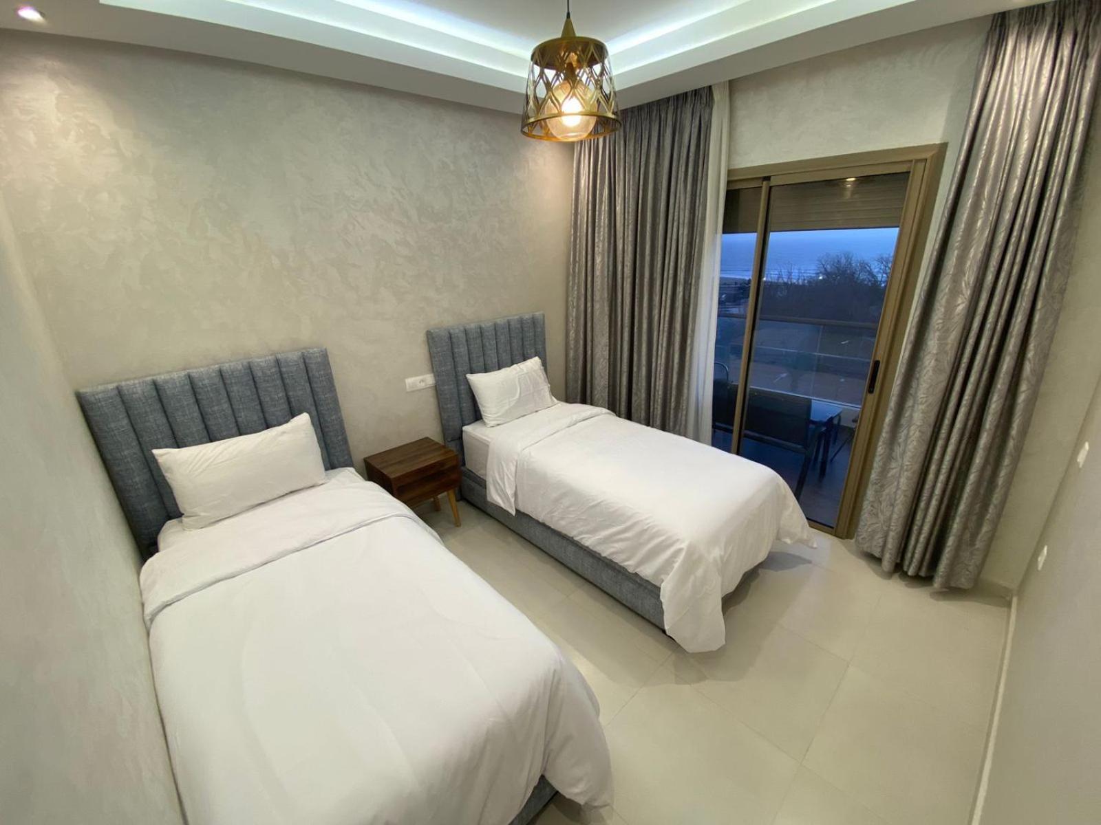 Anza Miftah Apartment